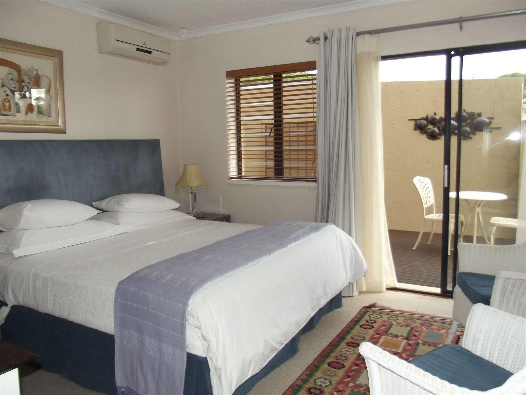 Linkside 2 Self-Catering Hotel Mossel Bay Bagian luar foto